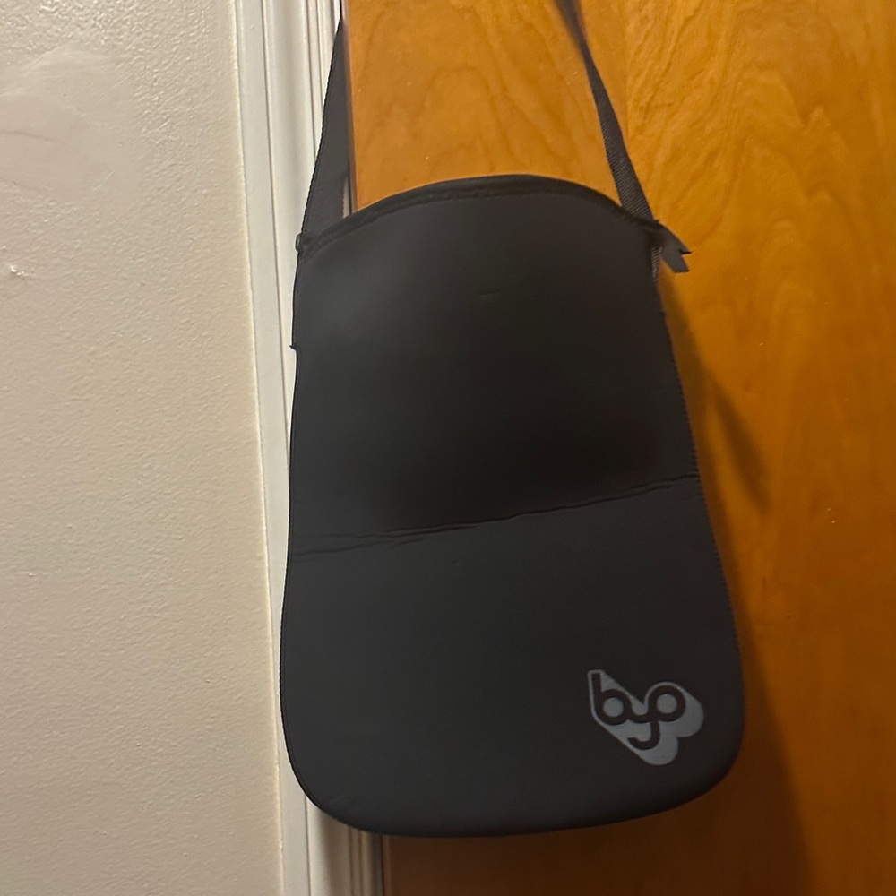 BYO Black Men's Messenger Bag